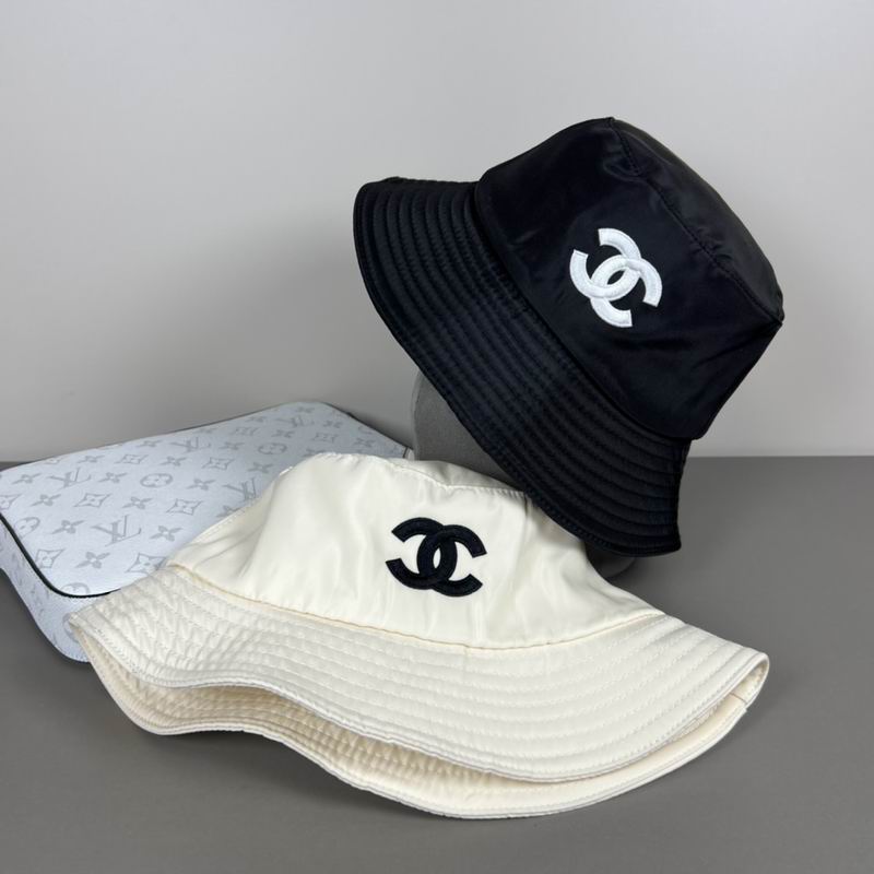 Chanel hat dx13